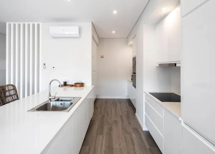 Confort 404 * פורטימאו