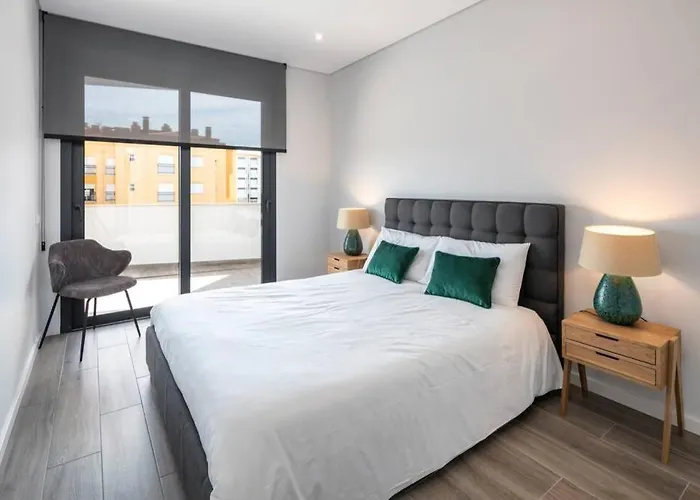 Confort 404 * פורטימאו