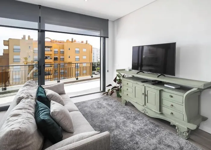 Confort 404 * ポルティマン