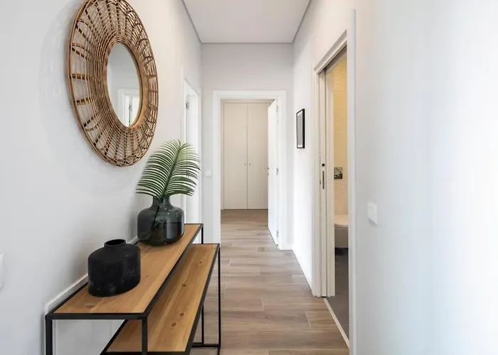 Confort 404 ポルティマン